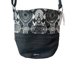 NWT | Sakroots Artist Circle Crossbody Bag | Black & White | Style 107223